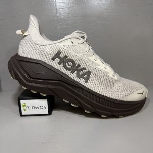 נעלי ריצה גברים HOKA רוחב CHALLENGER 8 RCS חום אפור D